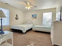 STEPS FROM BOARDWALK: 5 Bedroom, 3 Bath Home in Wildwood. Perfect for Families!