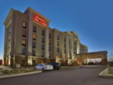Hampton Inn & Suites Plattsburgh Hotels in Plattsburgh