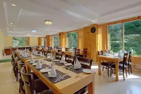 位於市中心的Regenta Place Green Leaf 馬拉里度假村