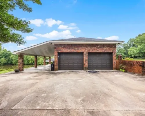 Pet Friendly Lake House with King Master Suite Hotels in Weakley County