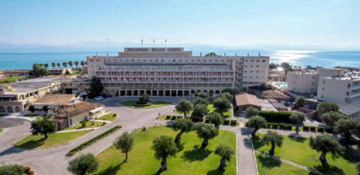 Canvas by Mitsis Messonghi