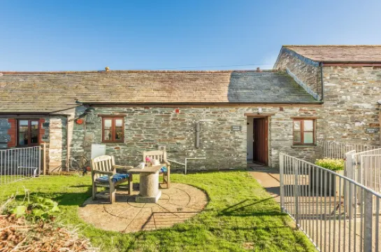 Wheel Lodge - Cosy 1 bedroom cottage - 5 mins from Port Isaac.