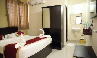 4. Kalyan R..