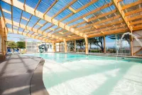 Waikanae Beach Top 10 Holiday Park - 4-Star