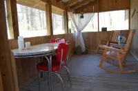 Baker Ford Apartment - Cheerful vintage 1 bedroom