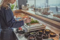 山上的瑪麗安德爾 - 早餐