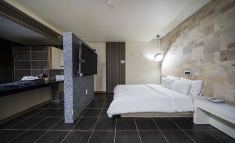 Chungju the Inners Hotel