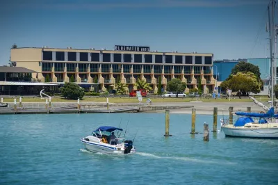 Bluewater Hotel Hotels near Bluff Hill Lookout