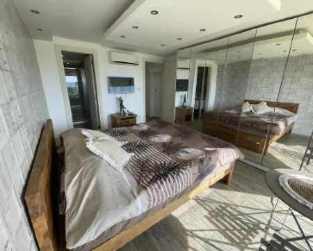 Duplex at Solemar Resort, Totally Renovated, Pools, Tennis, Basketball, Football Hotels in Sarba