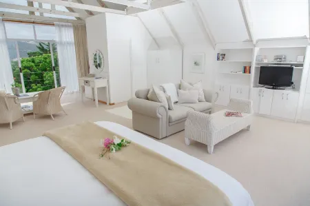 Whales Way Ocean Retreat