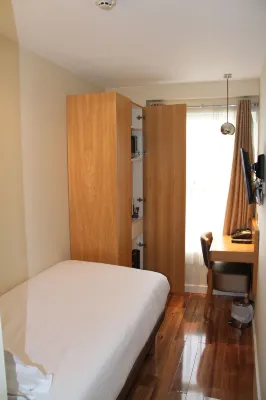 The Jade Hotels in London
