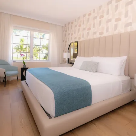 Avalon Hotel