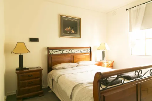 Hawthorn Holiday House