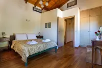 Charming Holiday Home in Maheri