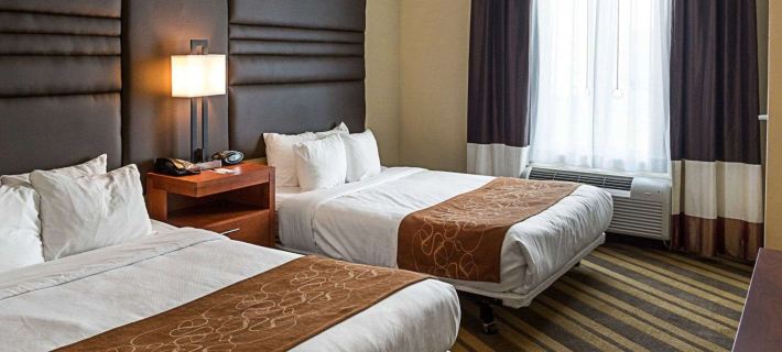 Comfort Suites Near Tanger Outlet Mall Hotels in Ascension Parish