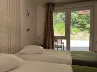 Marguetière - Du Côté De Chez Sam Hôtels à : Lapalisse