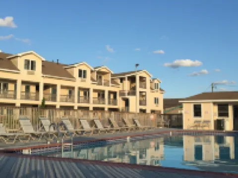 Pony Island Inn Hotels in Ocracoke