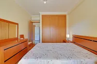 Lagos Balcony with Pool by Homing Hotels in Sao Sebastiao