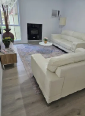 Farm cottage in 2.3 acres. Fully renovated for your comfort.