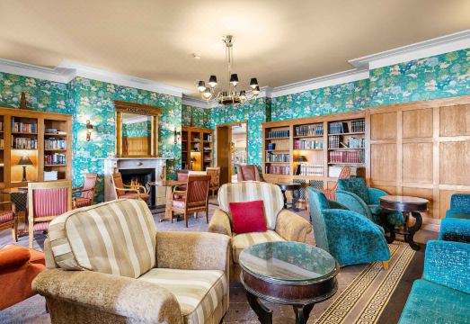 5. 더 그랜드 호텔..