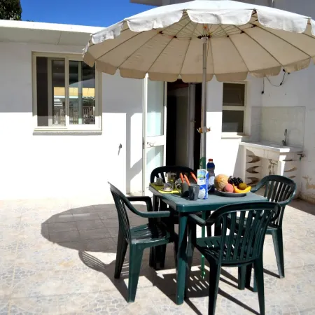 Taki Holiday Home on the First Floor with Two Bathrooms in San Foca
