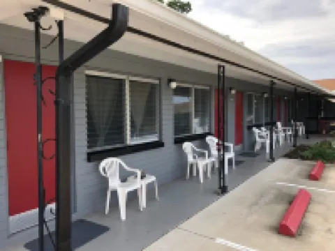 The Scoot Inn