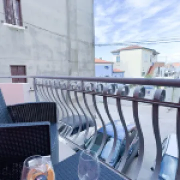 Alicetta Apartment by Ca-Sa Check