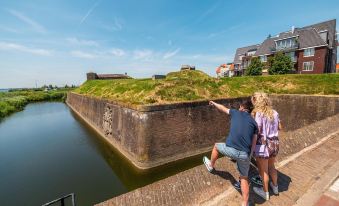 Lodge 4.5 km from the Seaside Town of Rockanje