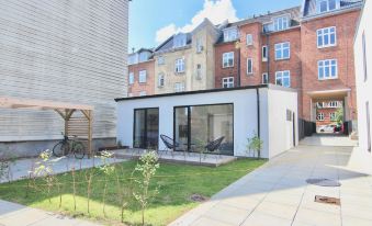 Fantastic 1-Br Townhouse - 155