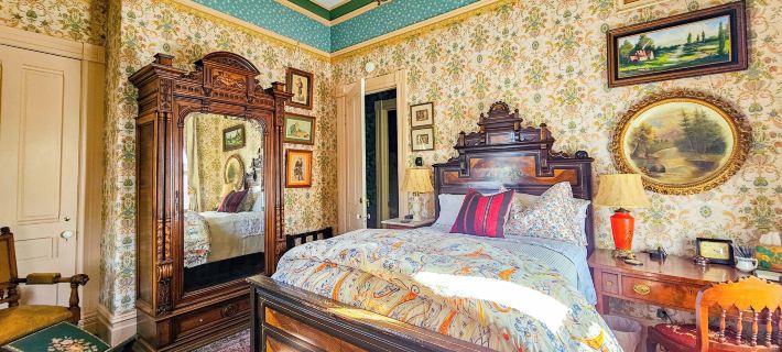 The JD Hyde Historic Inn Hotels in Visalia