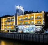 Elmar Condotel