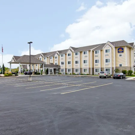 Best Western Plus Woodstock Inn  Suites