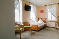 Landhotel Airport-Inn Hotels in Kirchberg