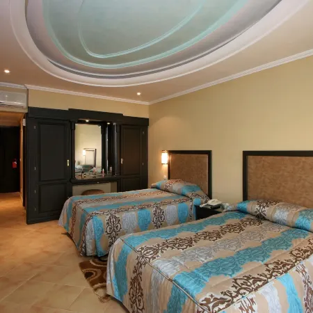 Hotel Tghat