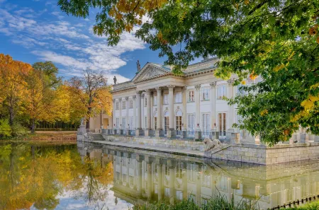 Bunga Apartament Отели рядом с достопримечательностью «Дворец культуры и науки»