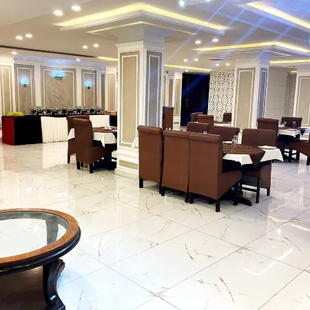 Hotel Akbar International