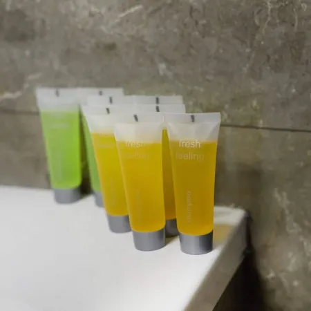 Metro Imielin 8th Floor Apartment Отели рядом с достопримечательностью «Музей плакатов»