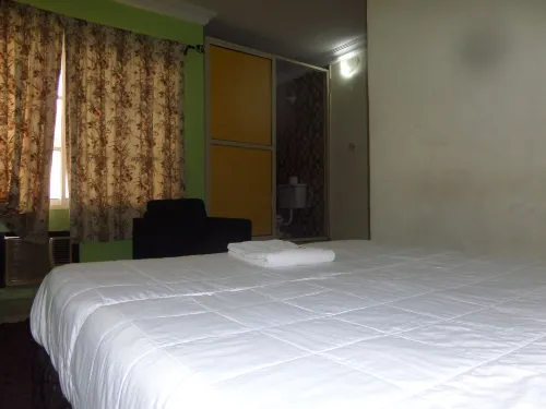 Ikeja Transit Hotel Iyala