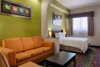 Days Inn & Suites by Wyndham Bonita Springs North Naples - Fitnessstudio