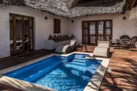 Karafuu Beach Resort & Spa - Romanttinen