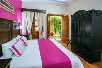 La Casa de los Patios Hotel & Spa Các khách sạn ở Sayula