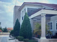 9 Roses Hotel Hotels in Ejisu