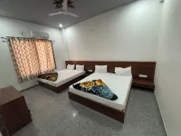 Hotel Ishwar Palace Hotels in Sikar