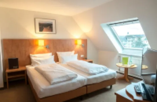 Hotel Mingarden Hotels near Robert Schumann Saal