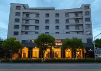 Top Cloud Hotel Iksan