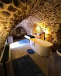 TUGMANER Small House Ajar Hotels in Artuklu