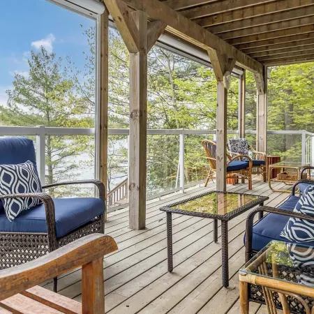 Muskoka Lakeshore Cottage Bliss