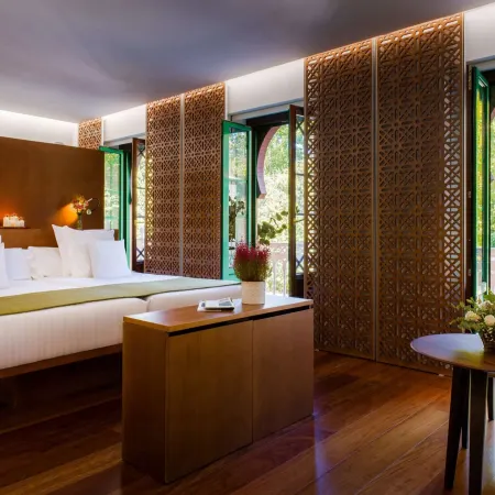 Alhambra Palace Hotel