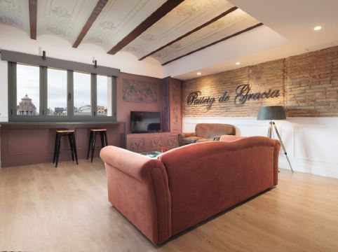 Passeig de Gràcia by Enjoybcn