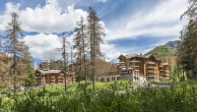 レジデンス ピエール & バカンス レ バルコン ド ベルヴァード